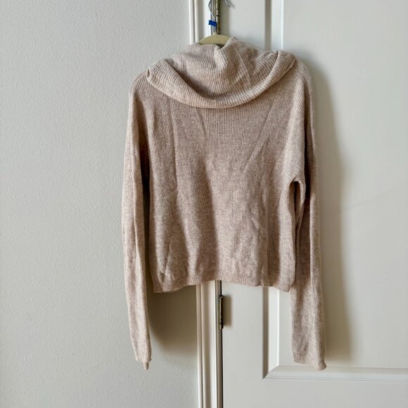Theory Everly Merino Wool and Cashmere Turtleneck in Oatmeal Size M - Picture 2 of 6